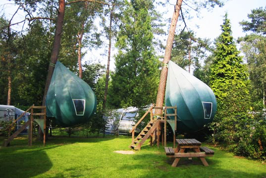 tree-tents